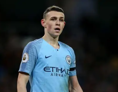 福登迎英超200场里程碑，曼城胜伯恩茅斯后深情致谢