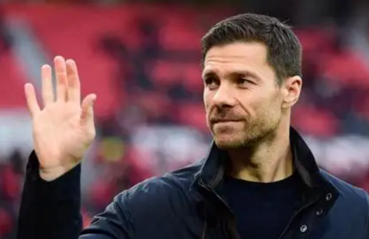 国王杯晋级后，阿隆索剖析皇马表现与未来目标